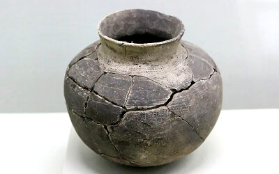 God Still Uses Cracked Pots